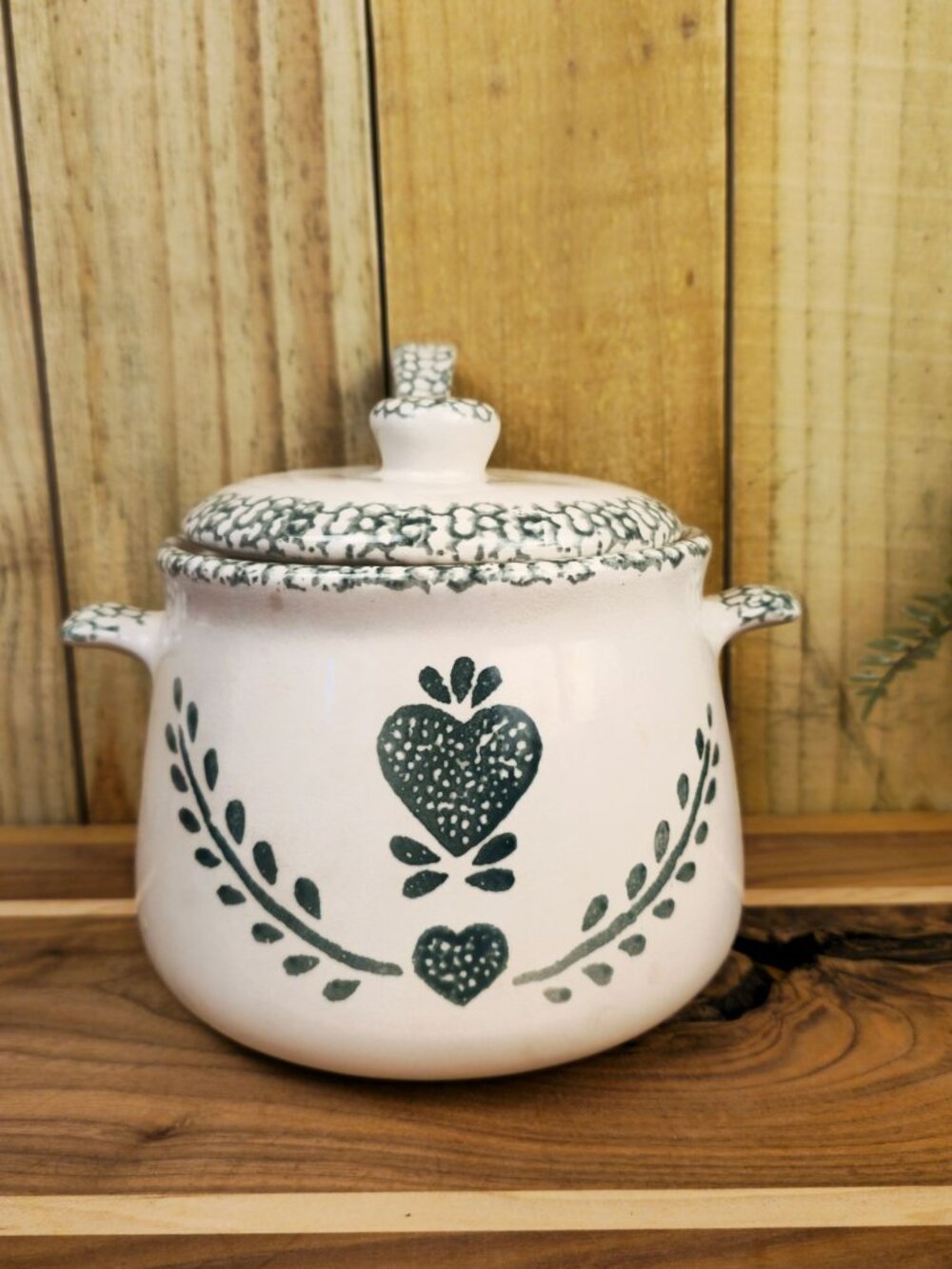Vintage Corelle Stoneware Green Heart Covered Soup Tureen Been Pot with Ladle - Picture 2 of 11